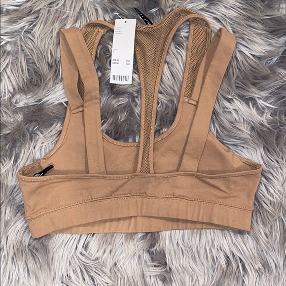🆕 URBAN OUTFITTERS Sports Bra - Picture 2 of 2
